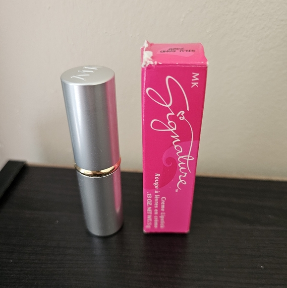 MARY KAY Silver Sand Creme Lipstick MK - Picture 2 of 3